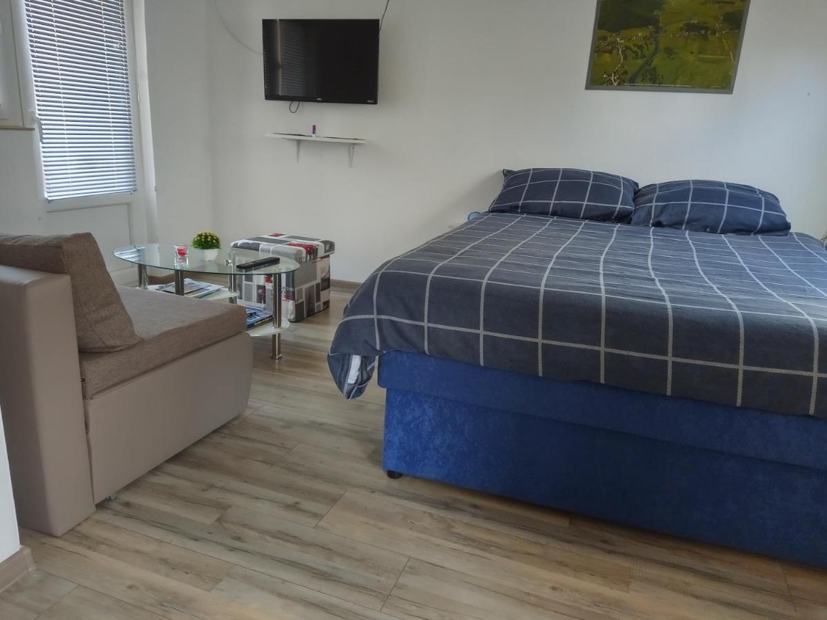 Apartman Borna Otocac Ngoại thất bức ảnh