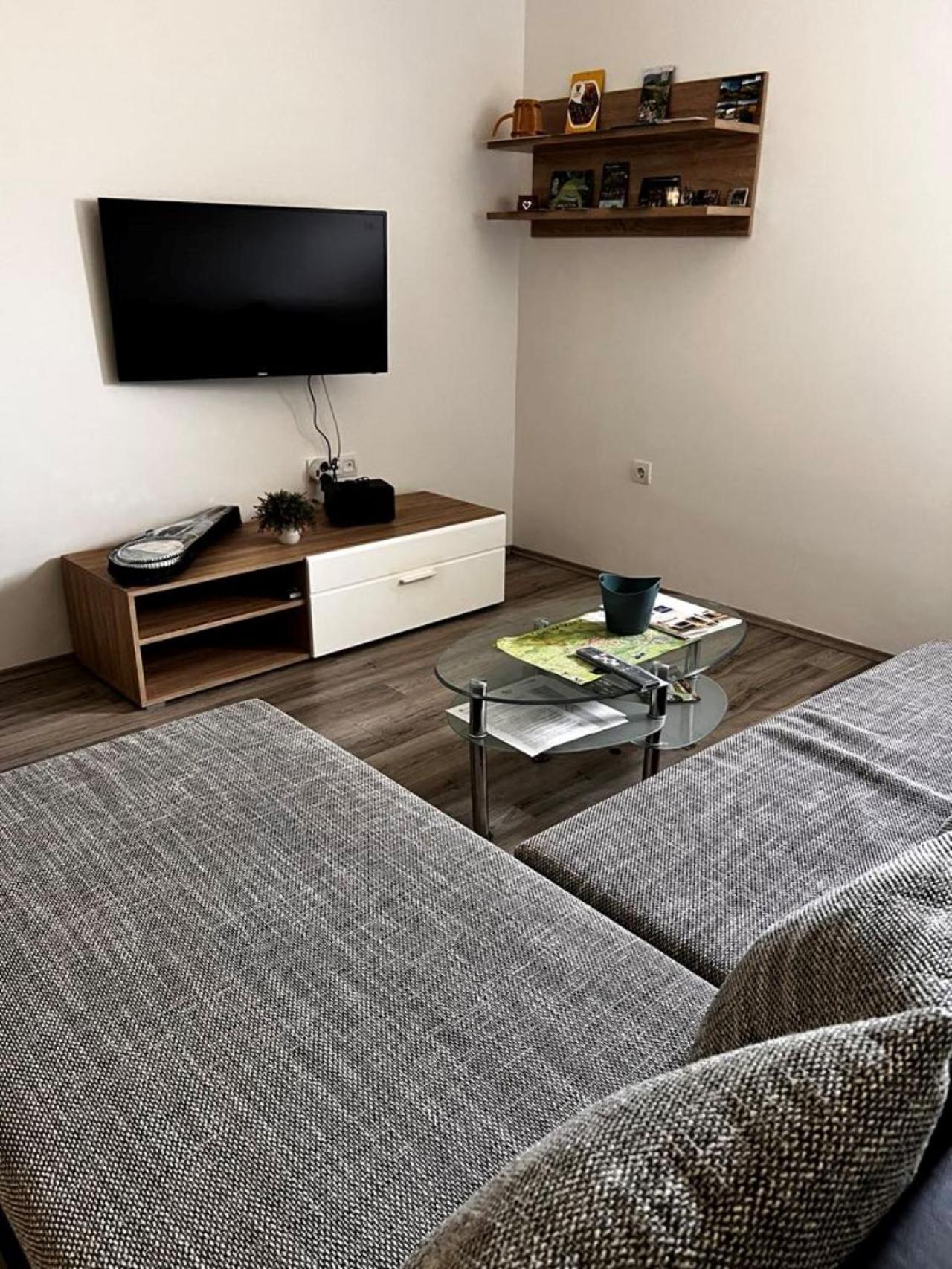 Apartman Borna Otocac Ngoại thất bức ảnh