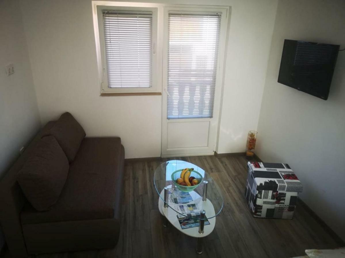 Apartman Borna Otocac Ngoại thất bức ảnh