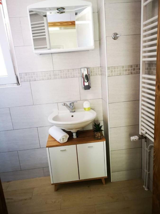 Apartman Borna Otocac Ngoại thất bức ảnh
